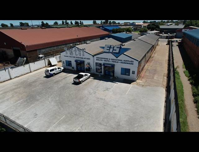 1,300M² FACTORY FOR SALE IN ALRODE SOUTH
